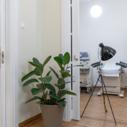 Omicron Acupuncture Iatreio_07